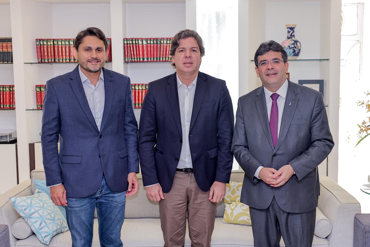 Rafael Fonteles e ministro das Comunicações discutem ampliação da conectividade no Piauí