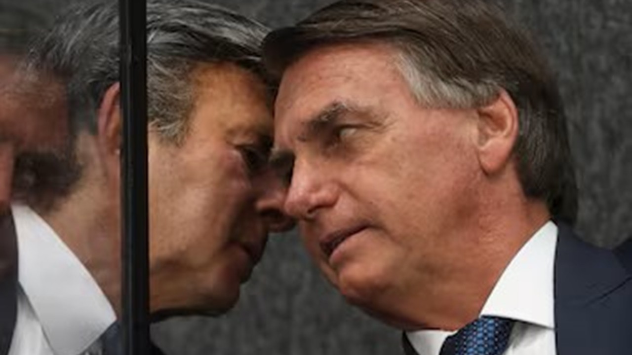 Fux manobra para adiar prisão de Bolsonaro