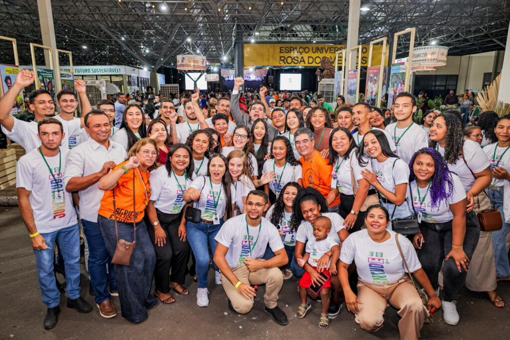 Governador anuncia dobro de vagas para o Juventude Rural Transformadora em 2026