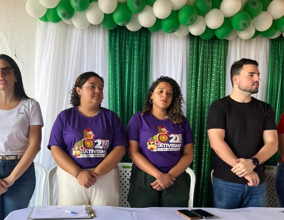 Ônibus Lilás realiza ação em Aroazes e leva atendimentos e informação para mulheres da Comunidade Serra da Raquel