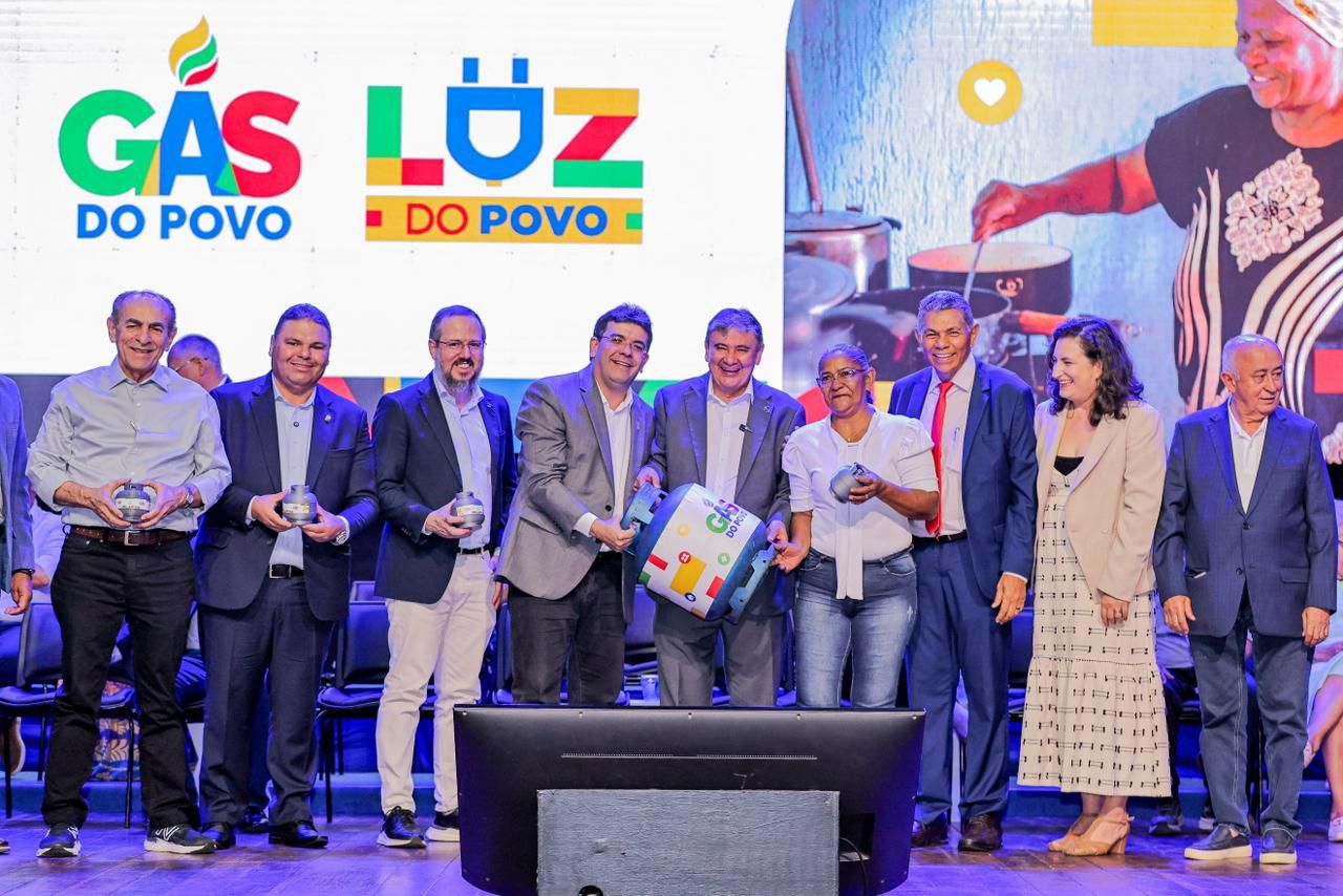 Mais de 1 milhão de famílias piauienses devem ser beneficiadas com os programas Gás do Povo e Luz do Povo
