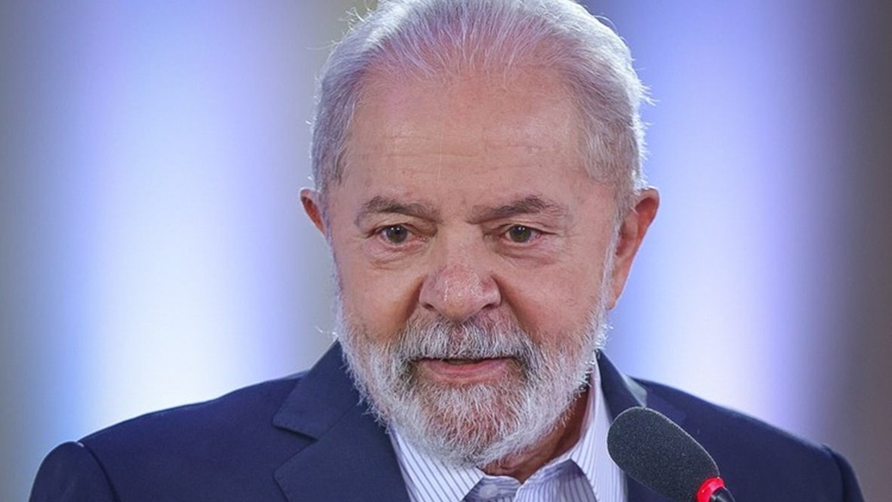 Lula veta emendas e remaneja bilhões no Orçamento 2026