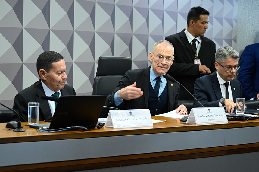 Contarato é eleito presidente da CPI do Crime Organizado