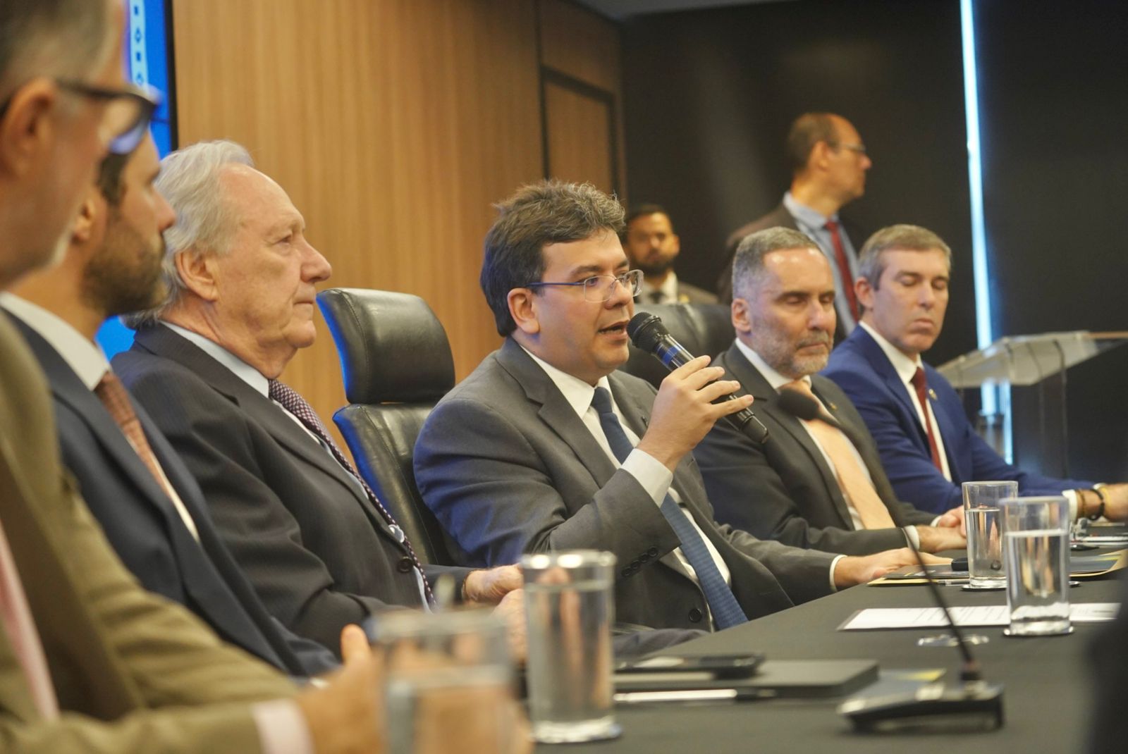 Governadores do Nordeste reforçam união no combate ao crime organizado em reunião com Lewandowski