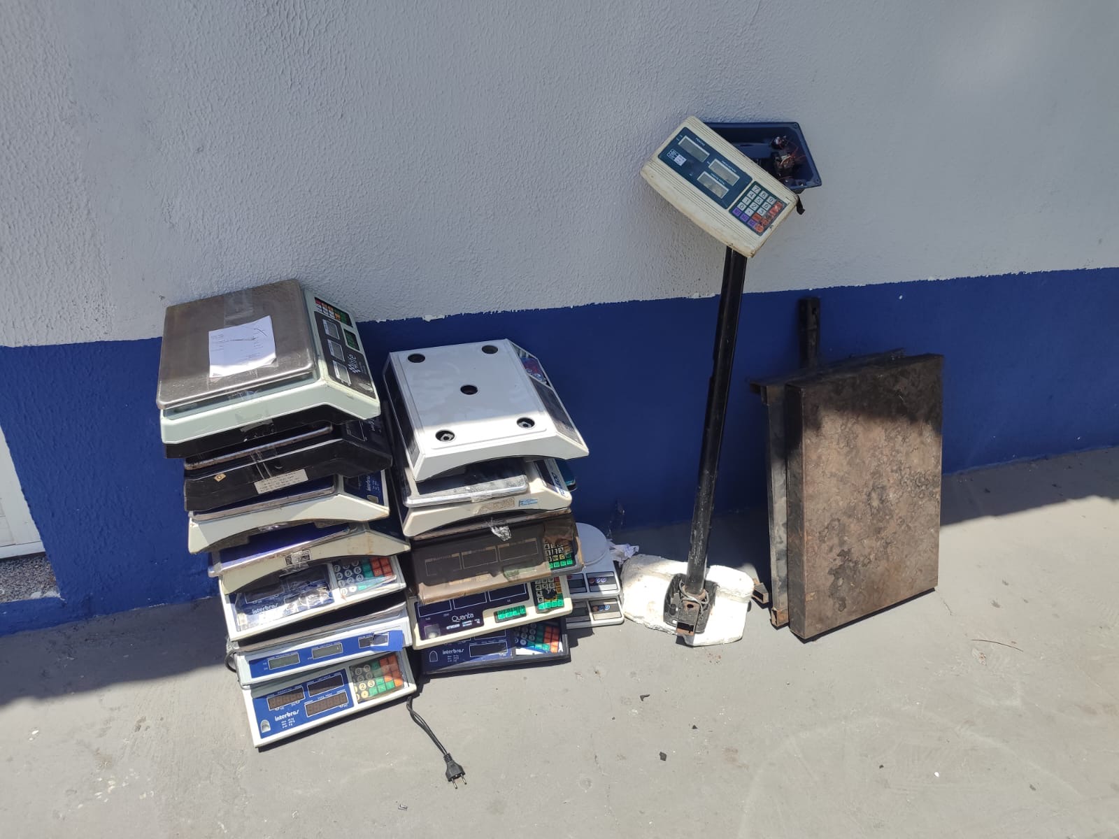 Instituto de Metrologia apreende balanças irregulares em Piripiri