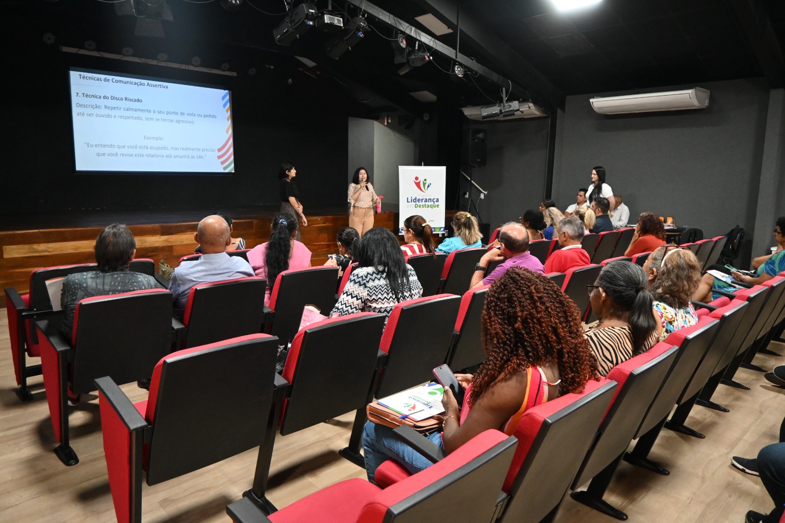 Secretaria das Relações Sociais realiza capacitação para lideranças comunitárias em Teresina