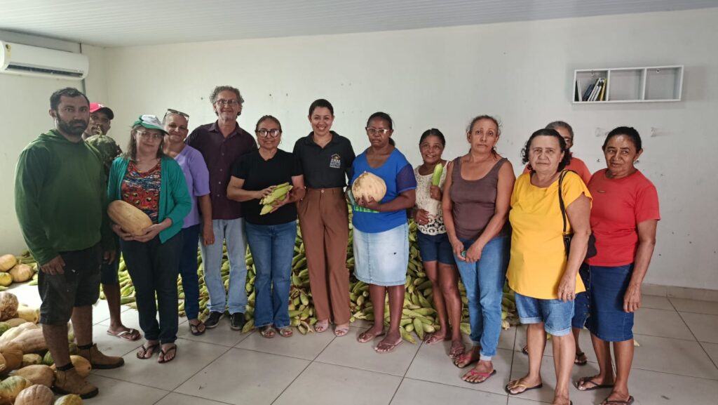 SAF entrega cerca de 4,7 toneladas de alimentos pelo Programa de Alimentação Saudável em São Pedro do Piauí