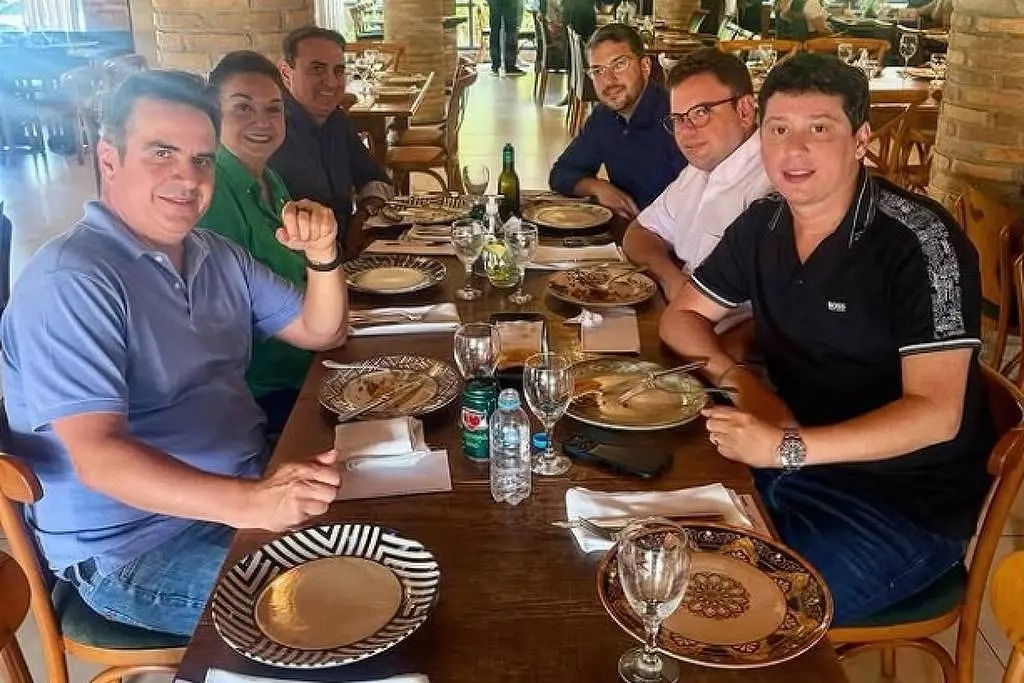 Vídeos mostram aliado de Ciro com alvos ligados ao PCC