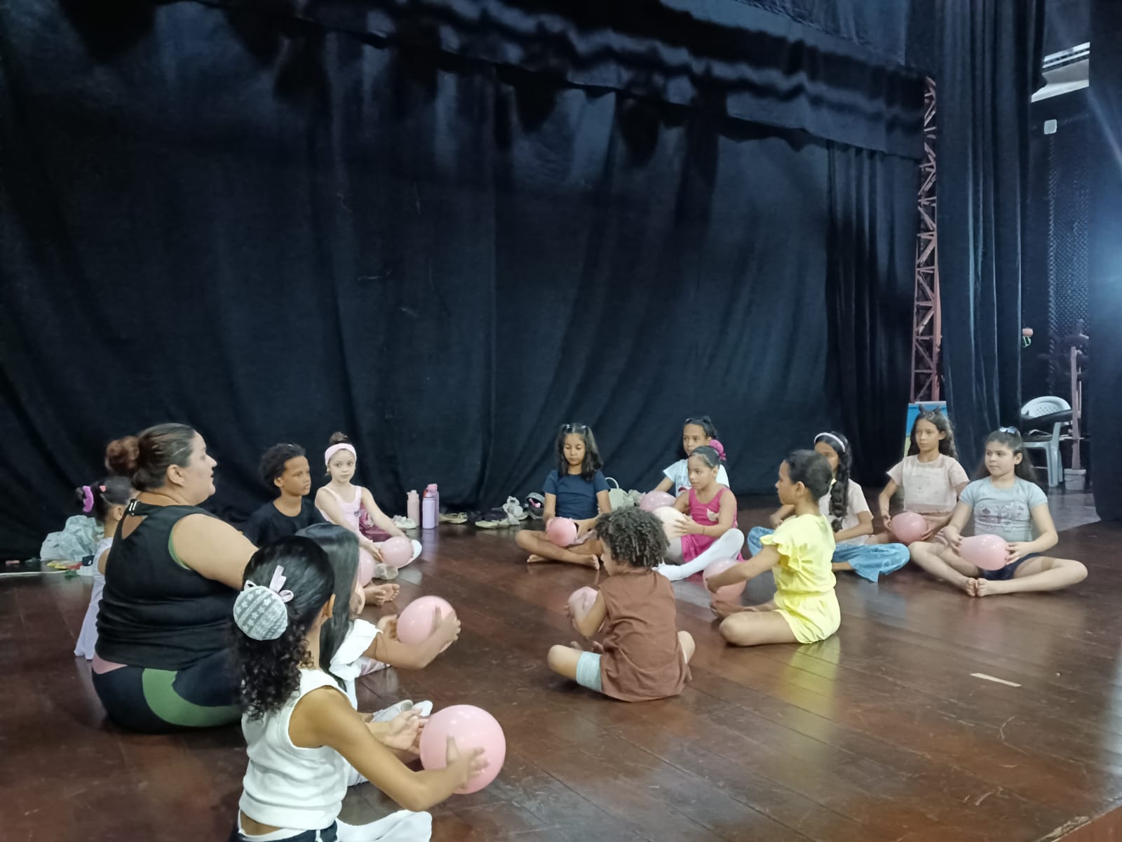 Encontro de arte e cultura movimenta Parnaíba com programação até 30 de novembro