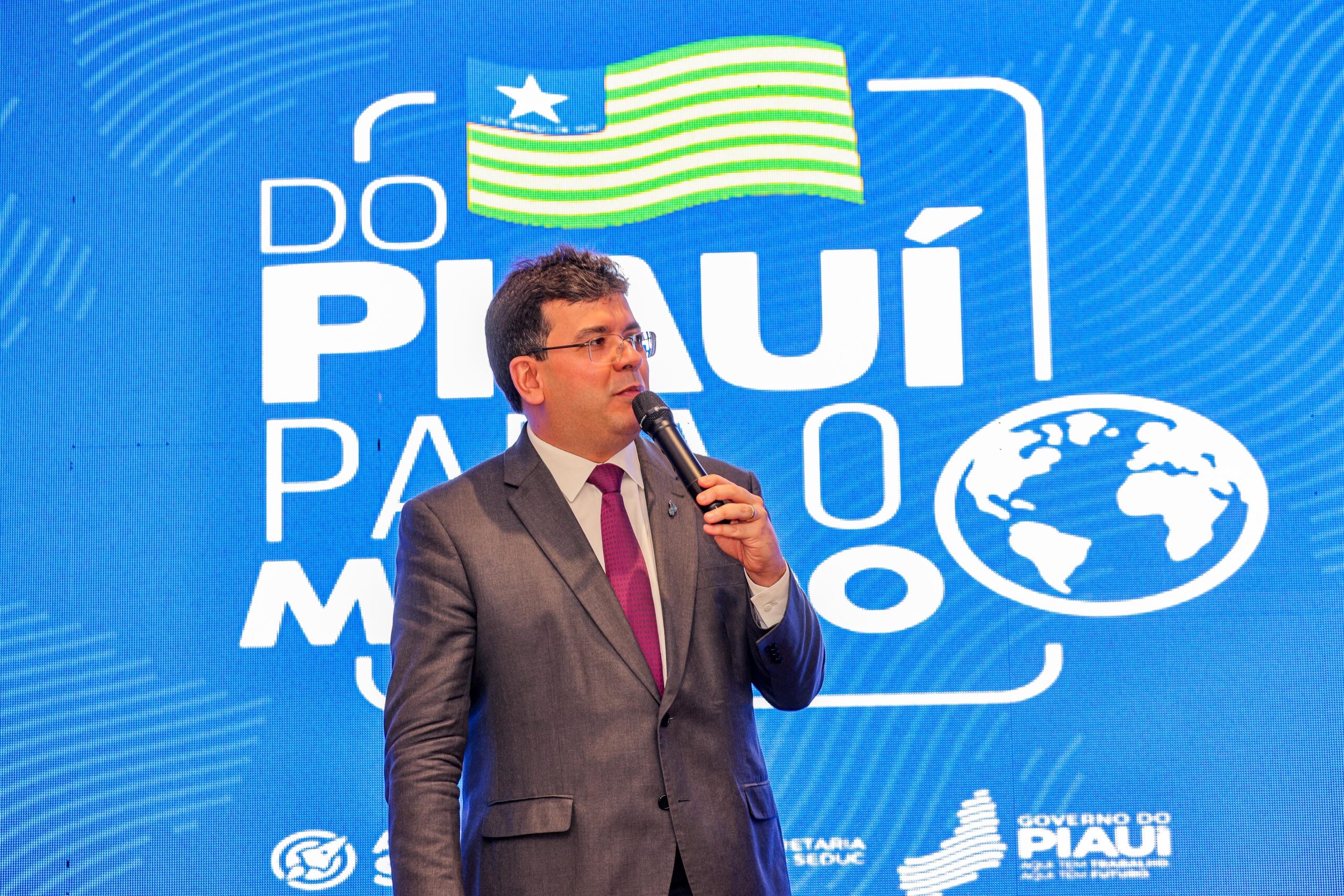Em recepção aos alunos que farão intercâmbio, governador anuncia que o Seduckathon passa a se chamar “Do Piauí para o Mundo”