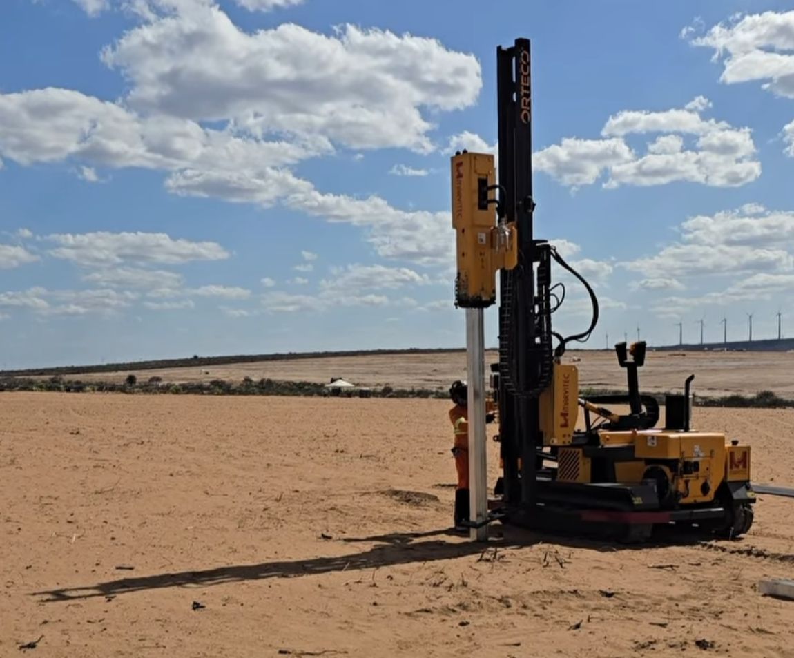 Empresa chinesa CGN dá início à instalação de estacas metálicas em projeto bilionário de energia renovável no Piauí