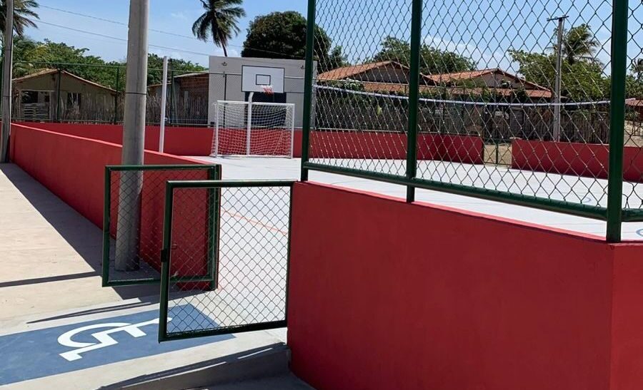 Parnaíba ganha nova quadra poliesportiva e praça construídas pelo OPA