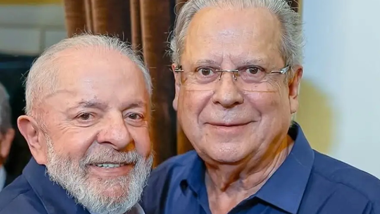 Dirceu assume revisão programática do PT e defende manutenção do caráter socialista