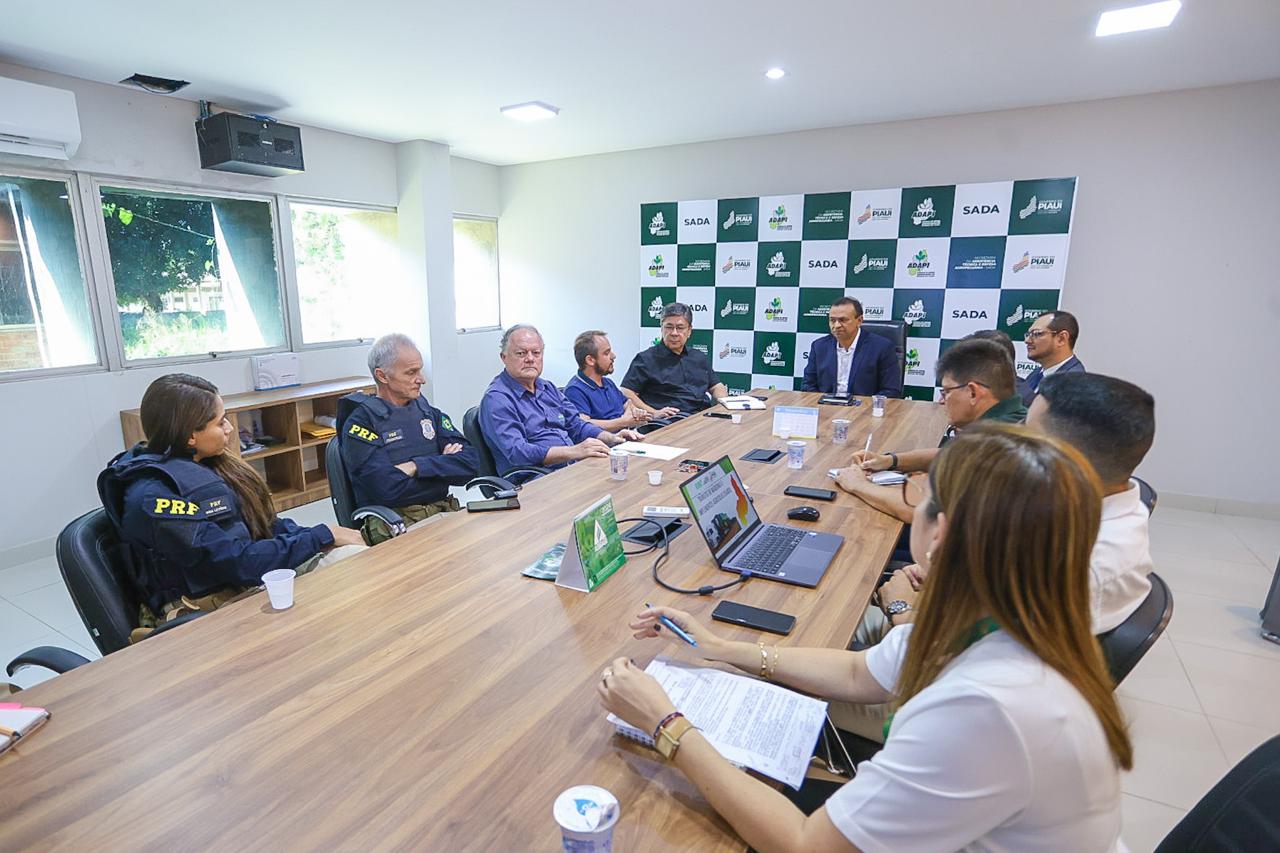 Adapi lança sistema pioneiro no país para fiscalização on-line do trânsito de máquinas agrícolas