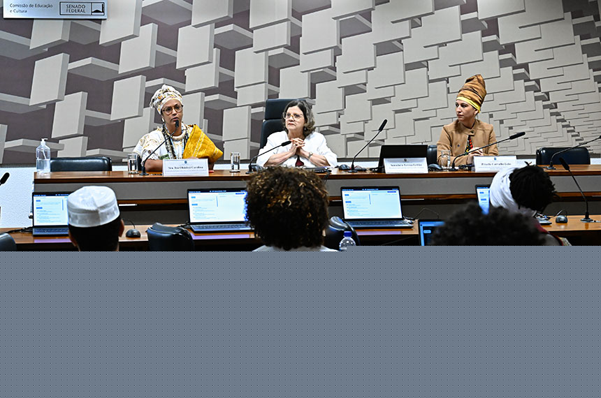 Debate defende política nacional em favor de povos de terreiro e matriz africana