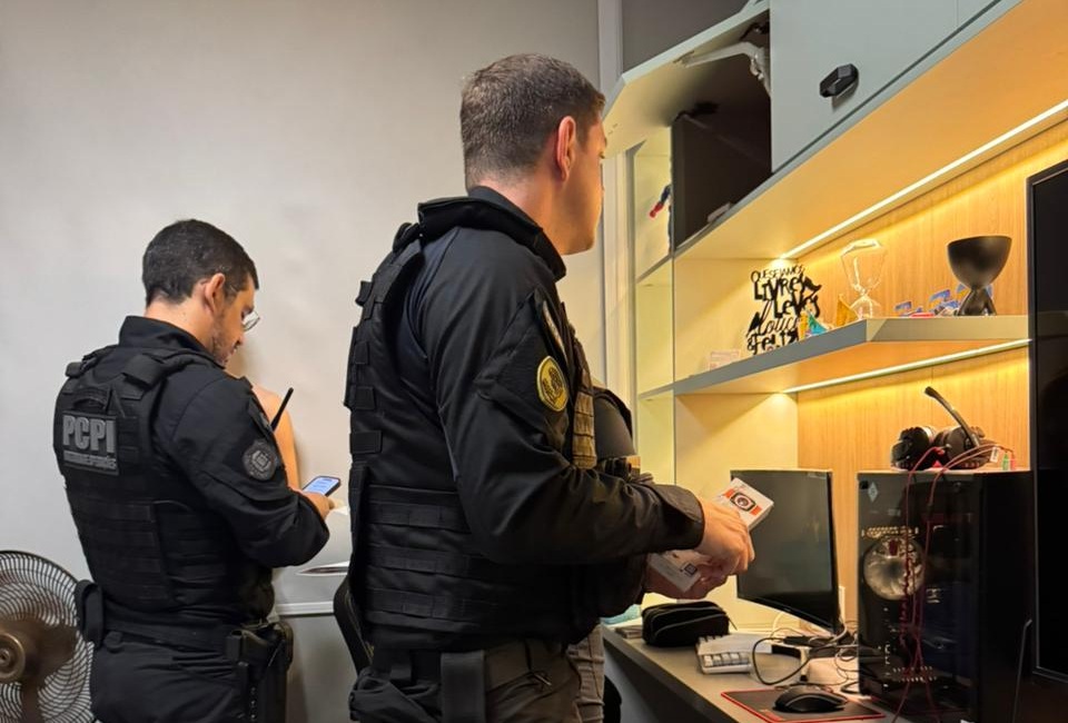 Segurança apreende veículos avaliados em R$ 4 milhões durante operação de combate a “rachas” no Piauí