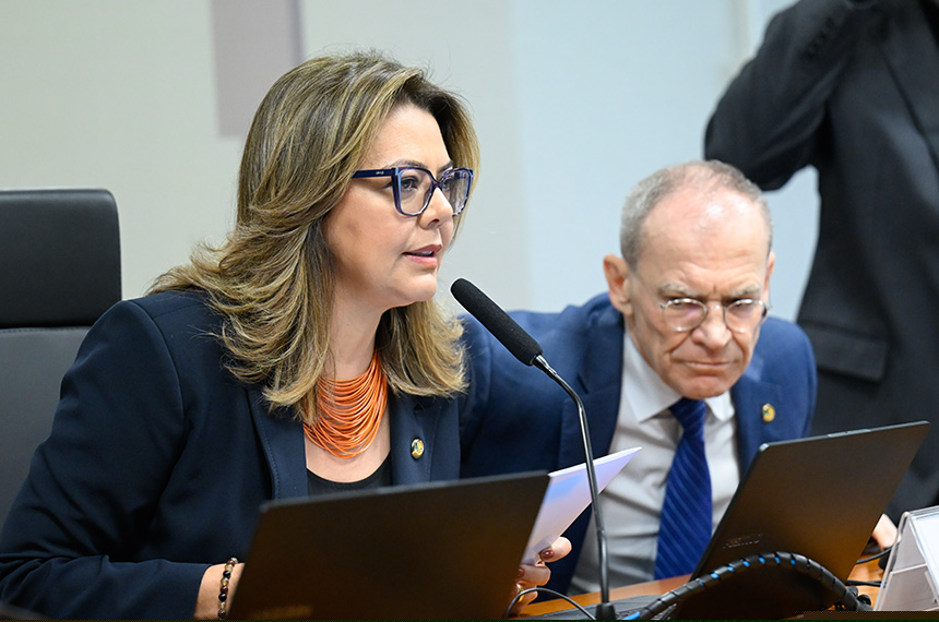 CMA vota por suspender decreto que autoriza destruição de cavernas