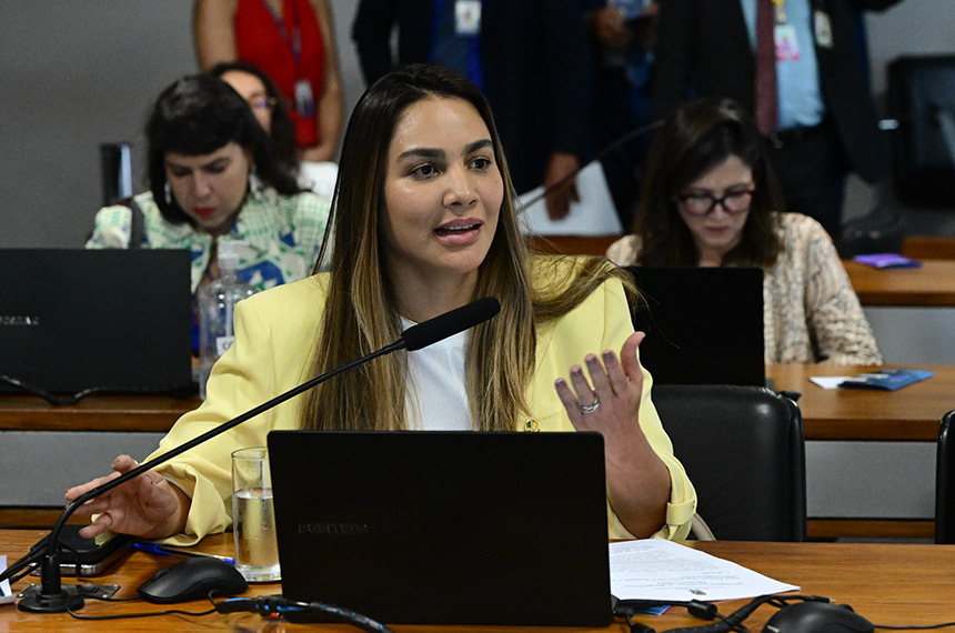 CAS aprova regulamentação definitiva da licença-paternidade com salário integral