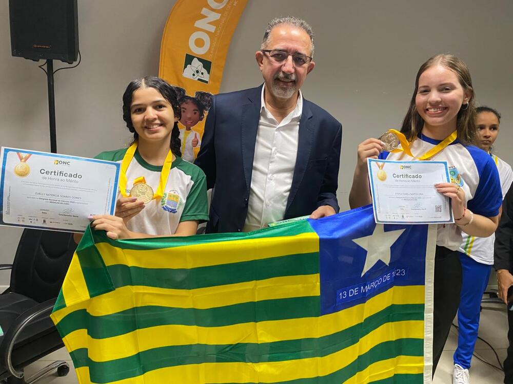 Estudantes colocam escolas estaduais do Piauí no topo e brilham entre as dez maiores notas da Olimpíada Brasileira de Ciências