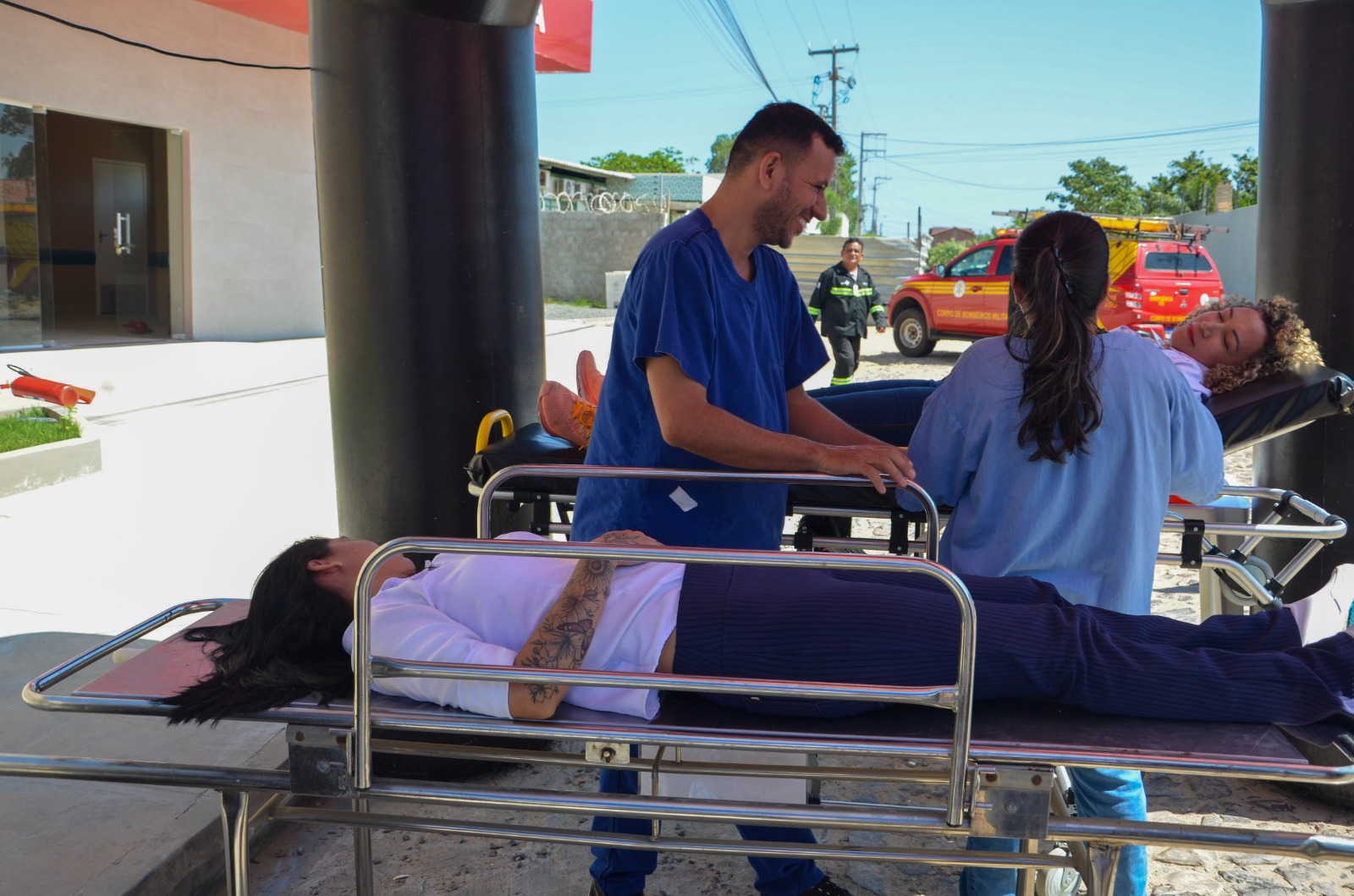 Hospital Dirceu Arcoverde realiza nova simulação de incêndio e evacuação com treinamento realista