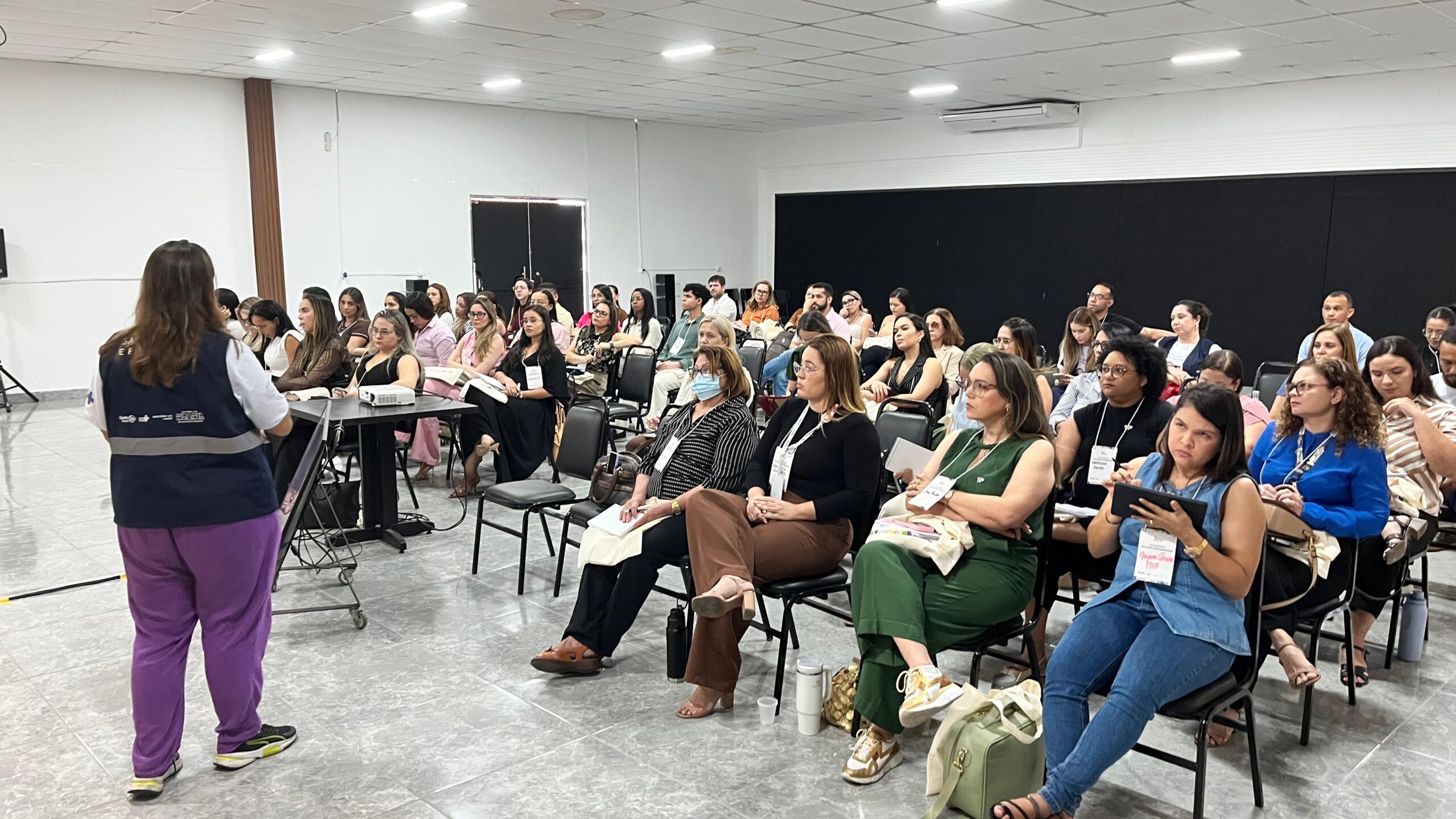 Oficina qualifica profissionais para a implementação do Implante Contraceptivo no Piauí