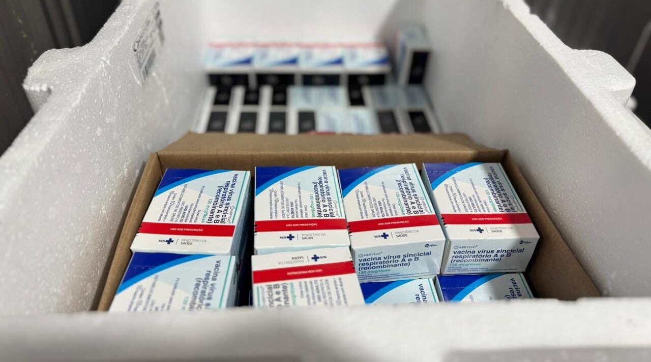 Piauí recebe 11 mil doses de vacina contra o vírus respiratório para proteger gestantes e recém-nascidos