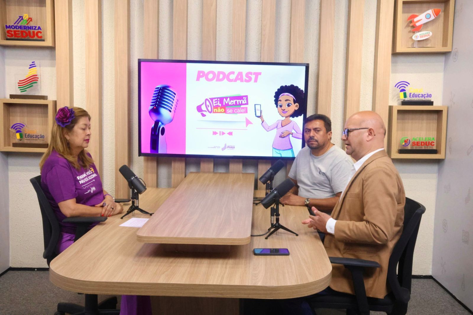 Papel dos homens no enfrentamento à violência de gênero é tema do novo episódio do podcast “Ei, Mermã, Não se Cale”