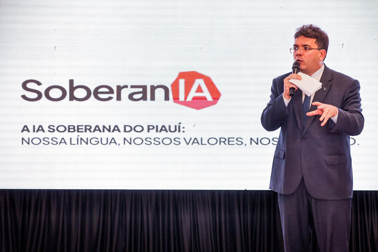 Rafael Fonteles apresenta projeto de inteligência artificial com origem no Piauí em lançamento nacional em Brasília na terça (9)