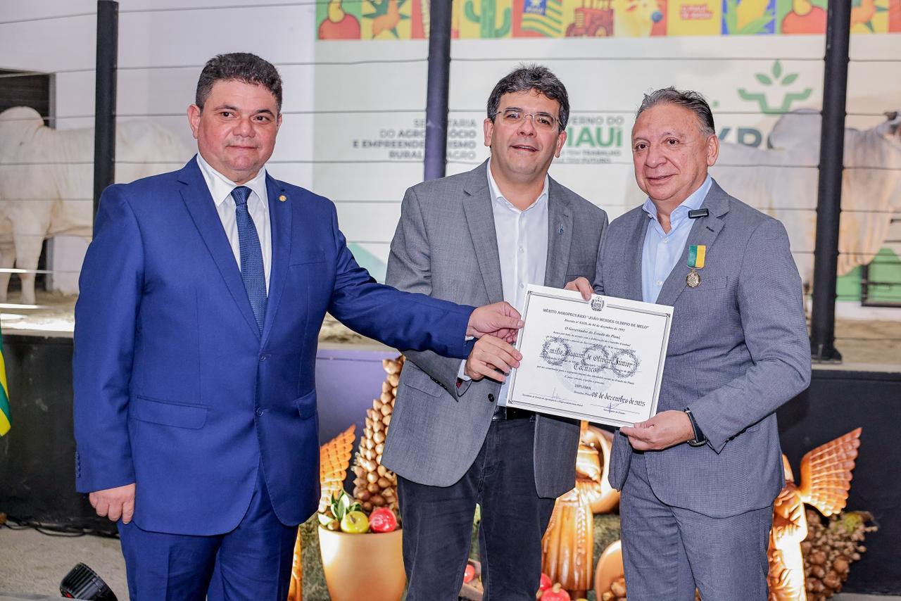 Rafael Fonteles ressalta desenvolvimento do agronegócio e homenageia personalidades do setor durante a Expoapi
