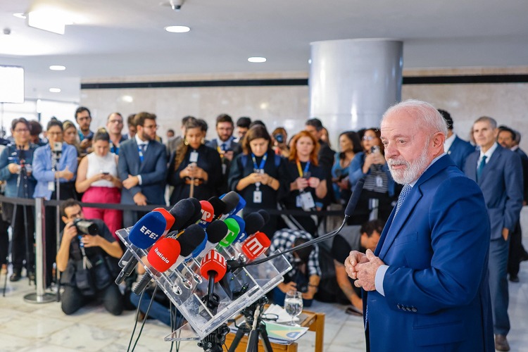 Brasil sobe 19 posições no ranking anual de liberdade de imprensa
