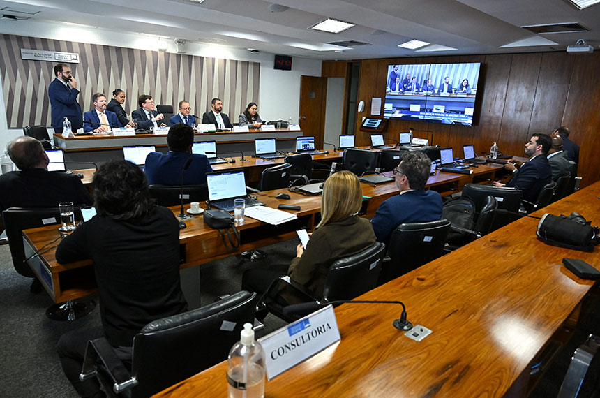 Especialistas divergem sobre atuação do Incra em regularização fundiária na Amazônia