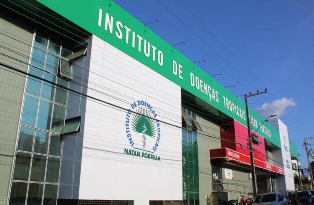 Hospital Natan Portella realiza Abraço Vermelho nesta quinta (11)