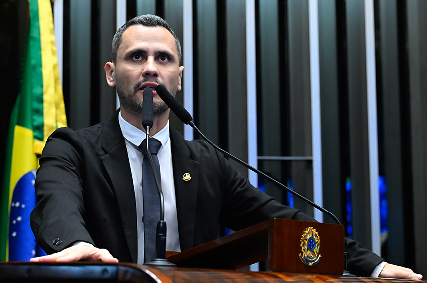 Cleitinho defende aprovação do fim da jornada de trabalho 6x1