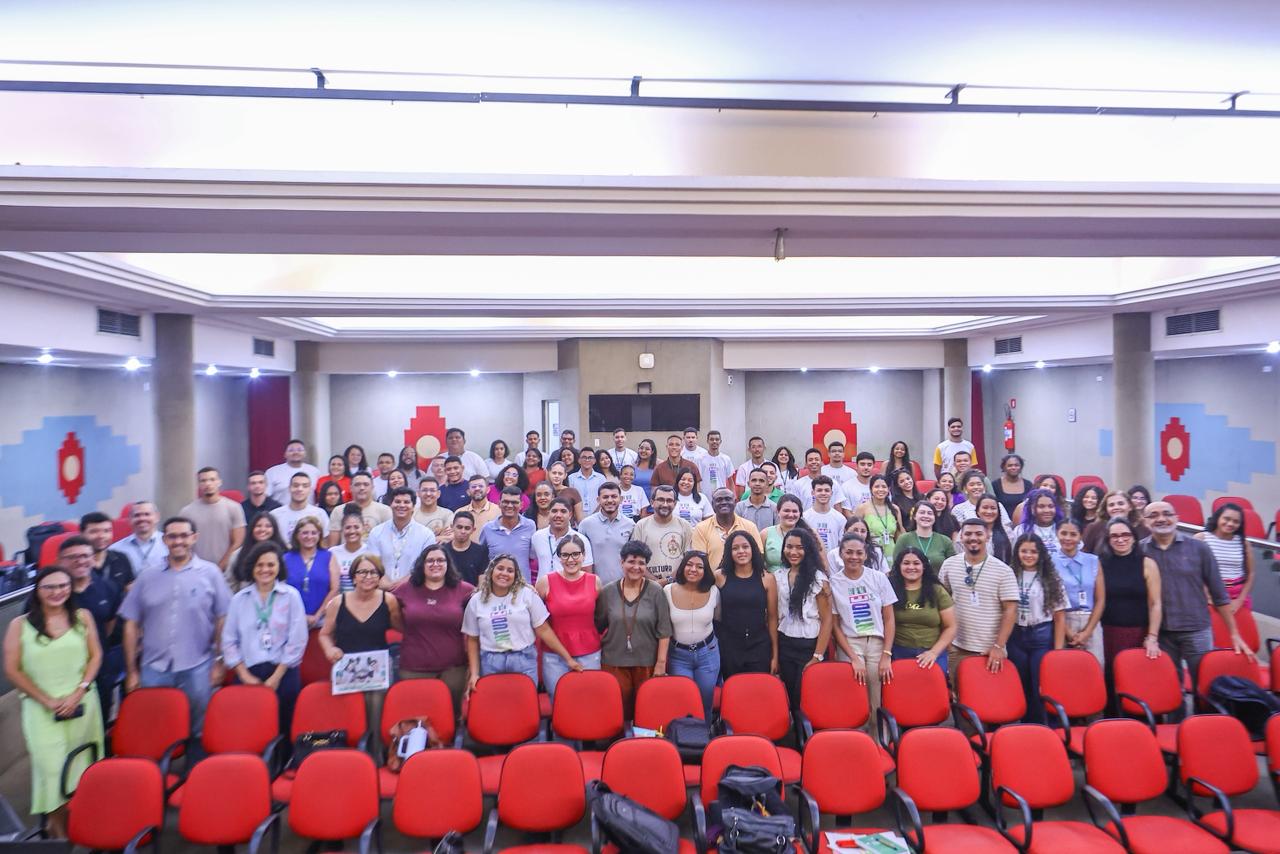 Programa Juventude Rural Transformadora reúne 100 jovens em módulo presencial sobre cooperativismo