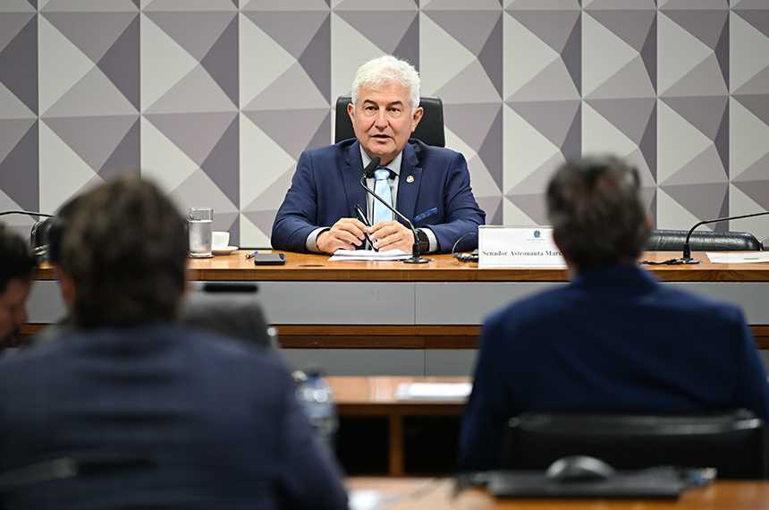 Senado instala Frente Parlamentar da Indústria Farmacêutica