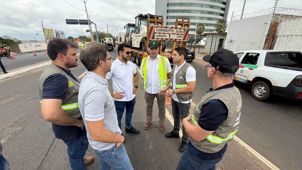 DER realiza intervenção no elevando da Miguel Rosa; trânsito deve ser normalizado até o fim da tarde de hoje (21)