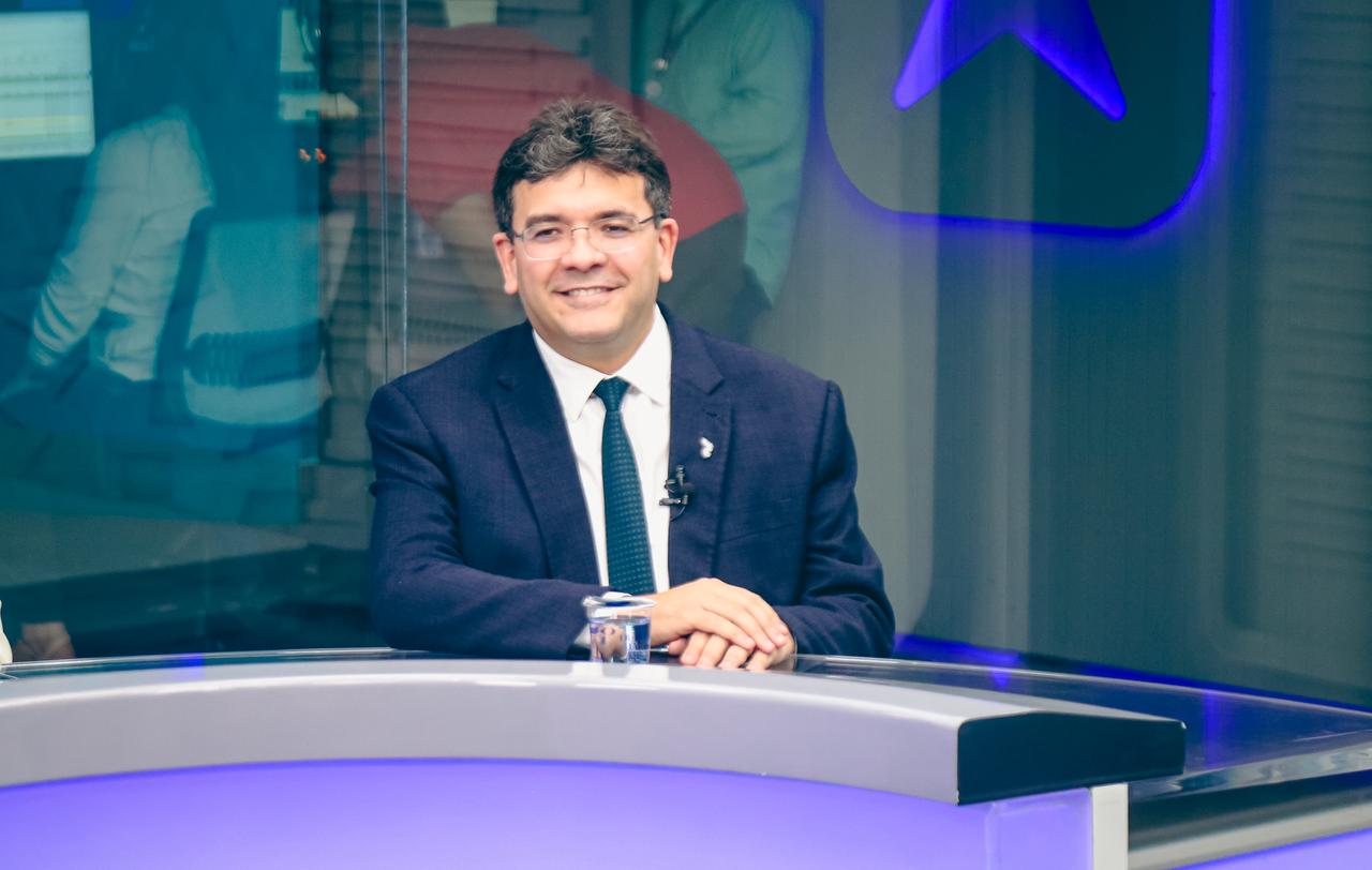 Em entrevista, governador destaca queda de 70% no roubo de celulares em Teresina