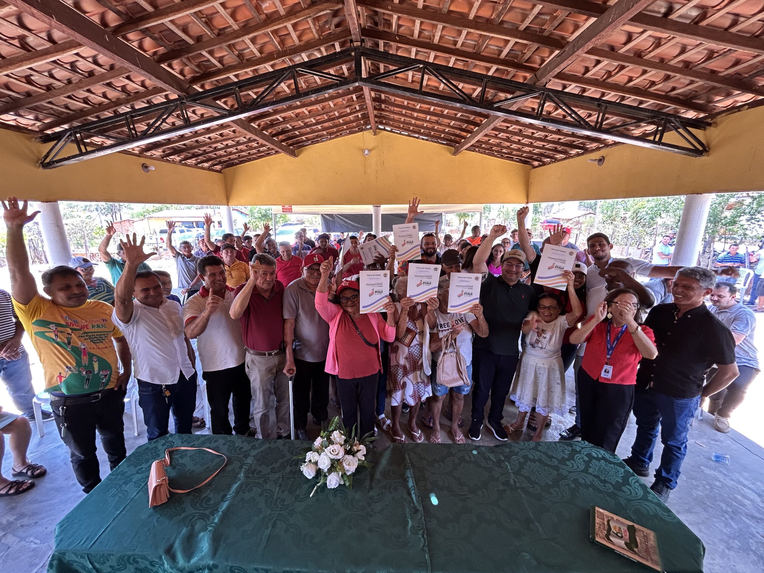 Piauí supera marca de 10 mil famílias beneficiadas com título de terra e alcança 50 territórios tradicionais com regularização fundiária