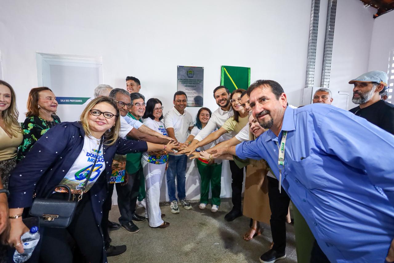 Governo inaugura Escola de Tempo Integral em Domingos Mourão após reforma de R$ 4 milhões