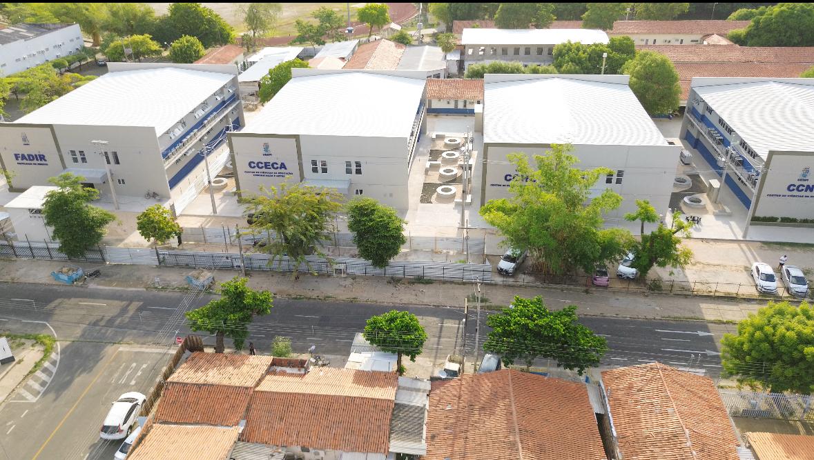 Governo do Piauí investe R$ 8 milhões em três blocos e 20 novas salas na Uespi em Teresina