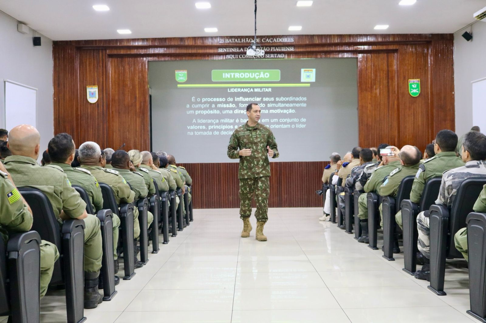 Tropas mais preparadas: PM realizou 115 cursos em 2025 e coloca nas ruas policiais ainda mais qualificados
