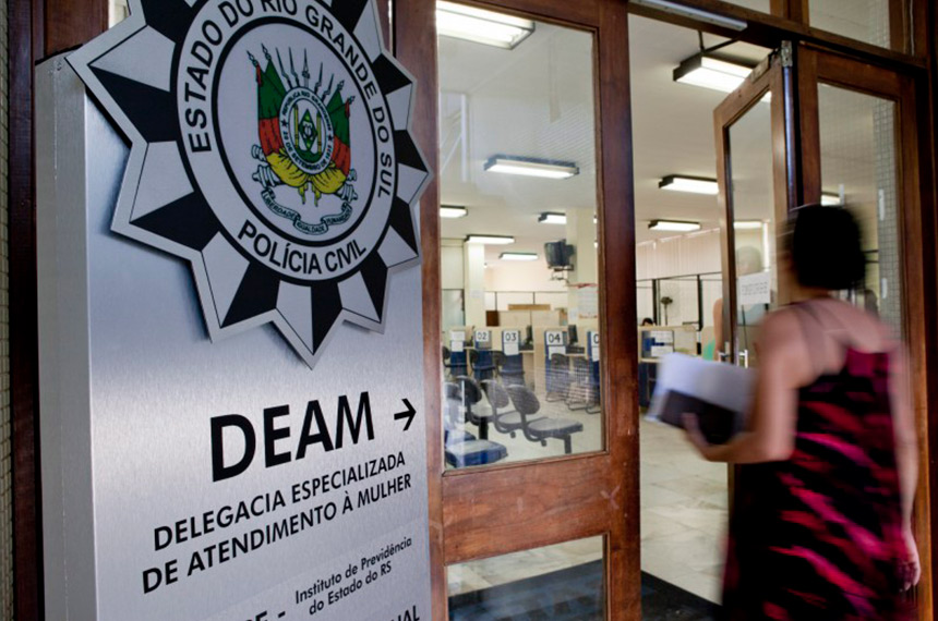 Criado o dia nacional de luto pelas vítimas de feminicídio