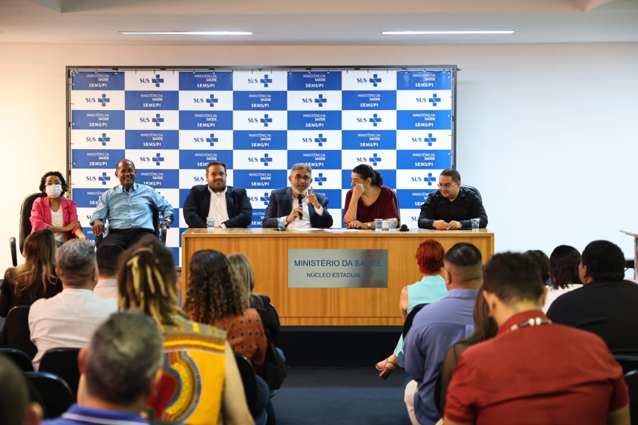 Conselho Estadual de Saúde empossa novos membros e elege mesa diretora para os próximos dois anos