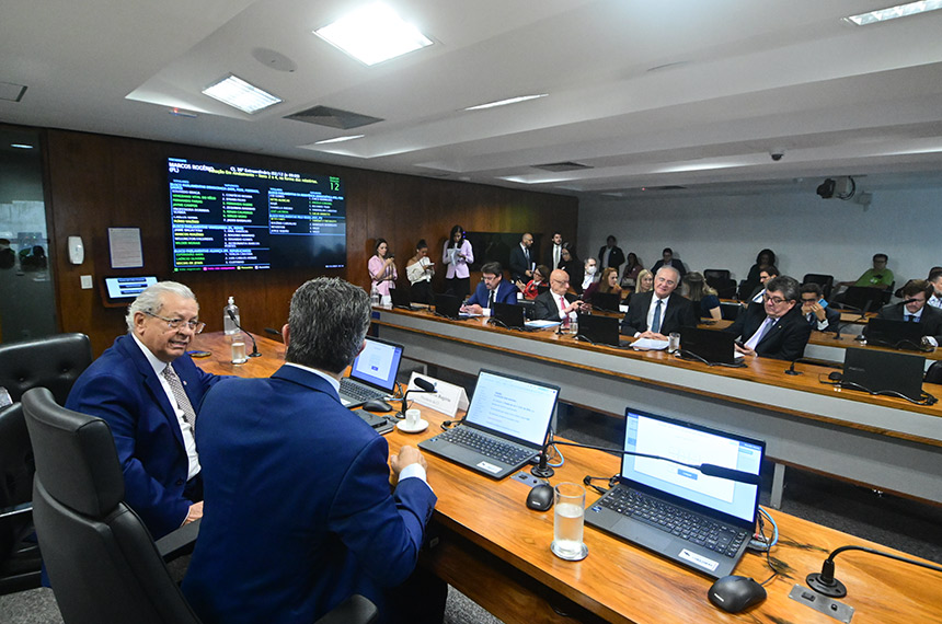 Ponte sobre o Rio Tarauacá recebe o nome de Odilon Vitorino de Siqueira