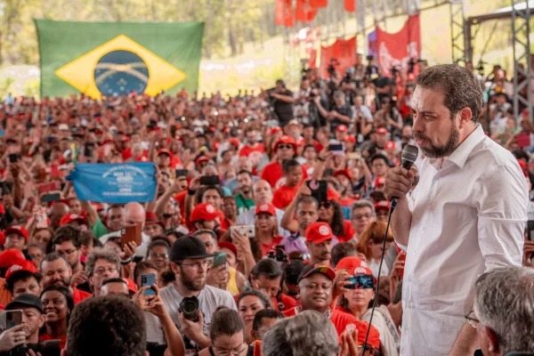 Boulos vai viajar pelo Brasil para divulgar ações do governo Lula