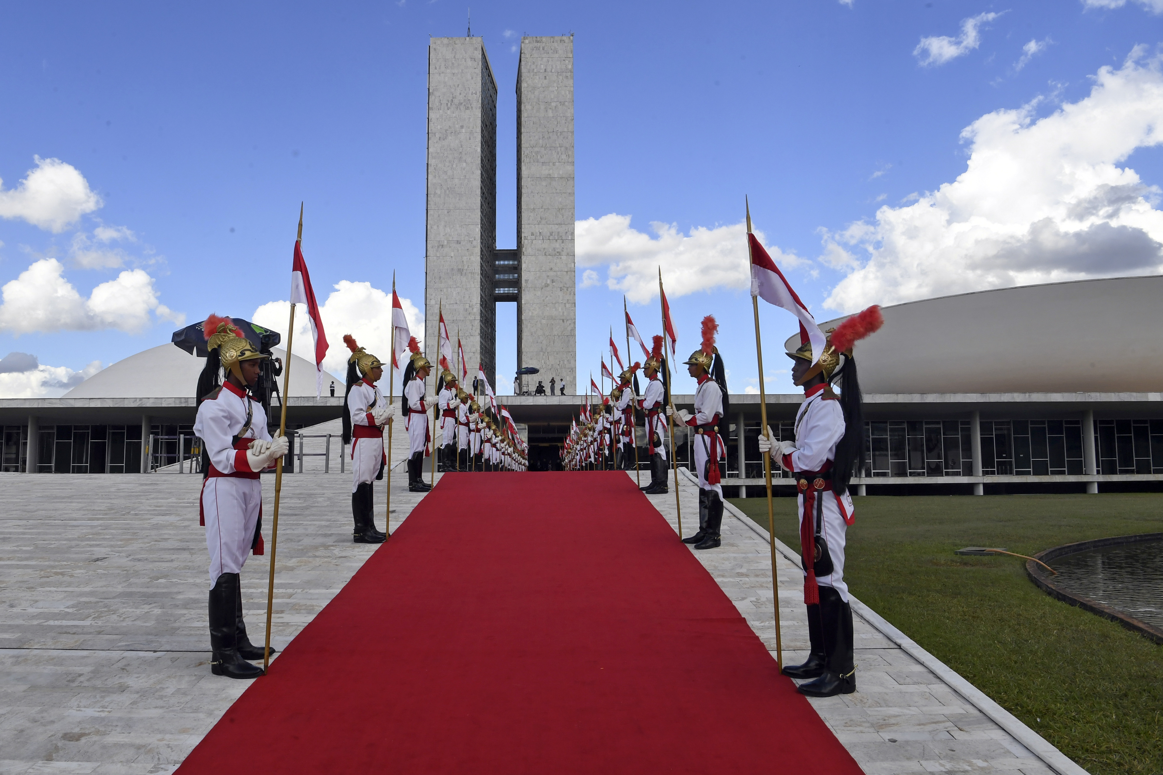 Congresso se prepara para reabrir trabalhos legislativos