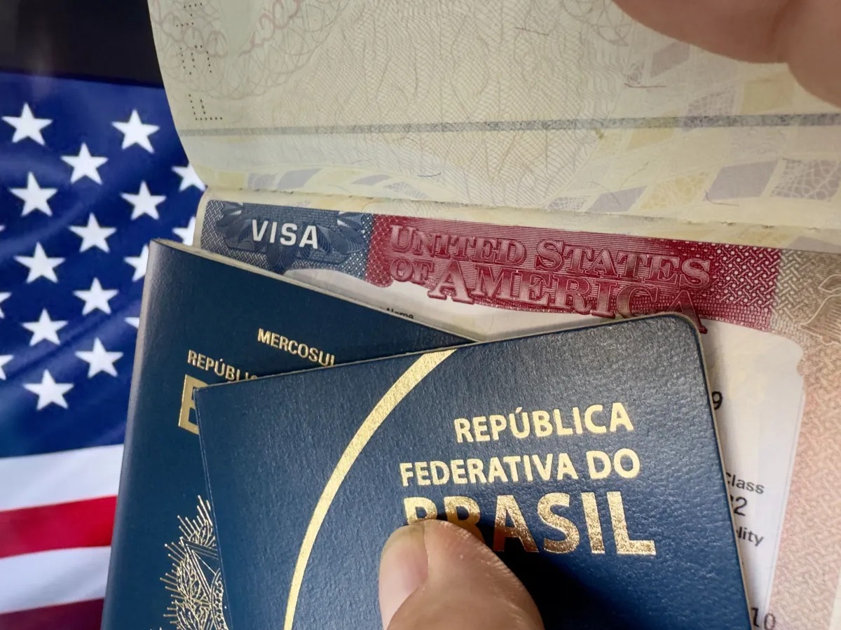 EUA cancelam emissão de vistos no Brasil e outros 74 países