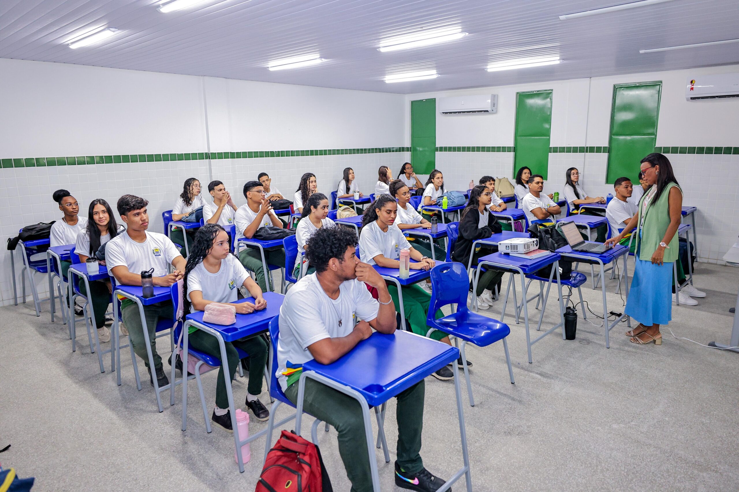 Inscrições do maior concurso da Seduc-PI encerram nesta terça (20); saiba como se inscrever