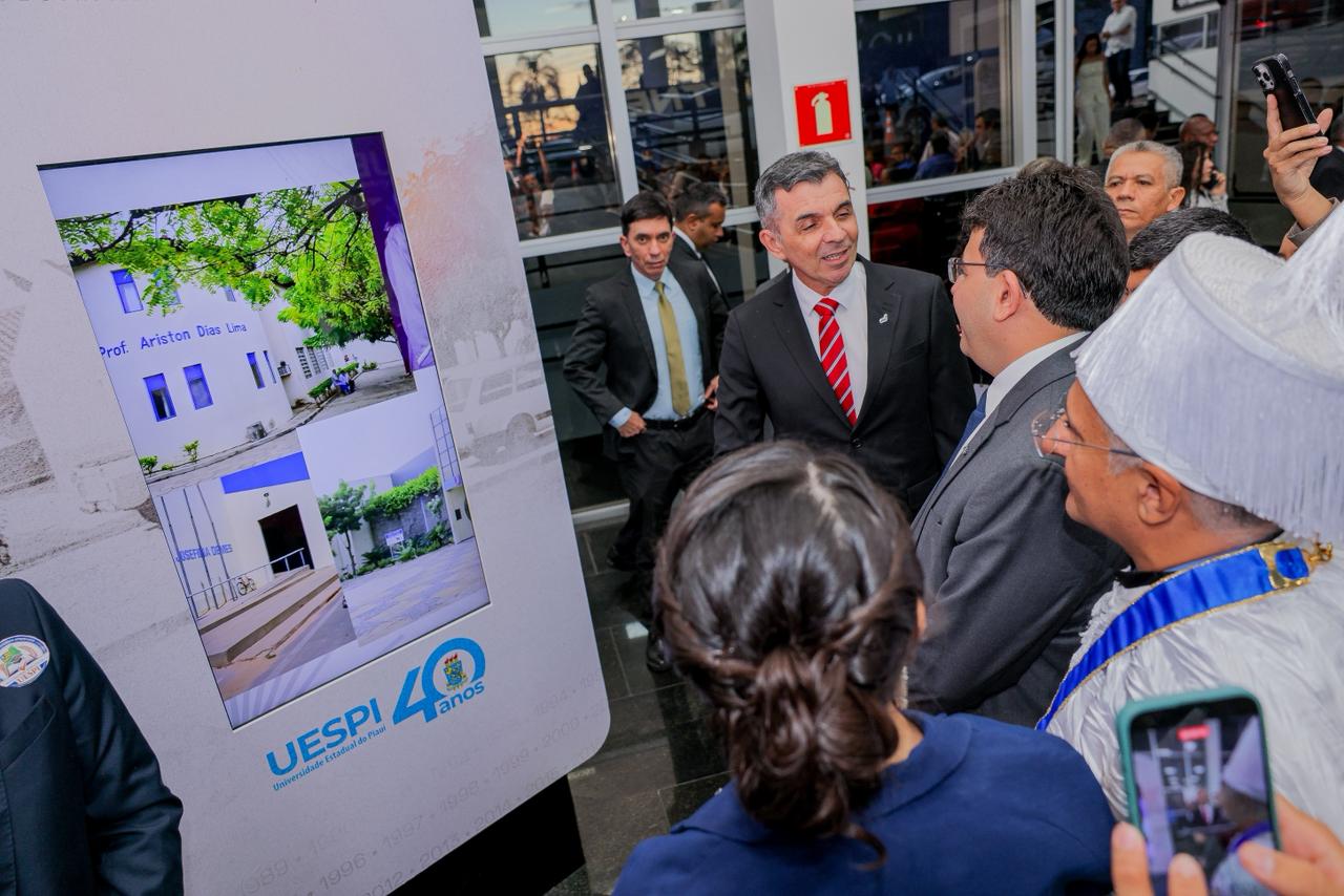 Exposição ‘Uespi 40 anos’ marca início das comemorações do aniversário da universidade