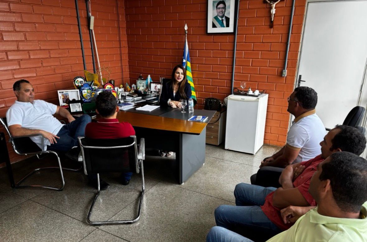 Secretaria dos Esportes alinha últimos detalhes do projeto de reforma do estádio municipal de Porto